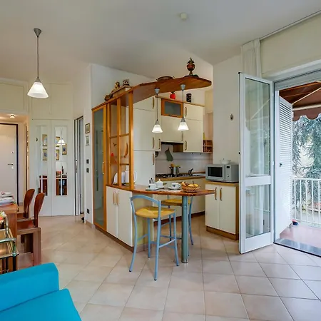 Gabri By The Sea - Happy