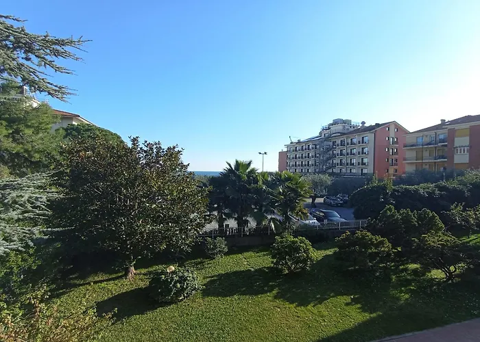 Dm - Gabri By The Sea - Happy Diano Marina